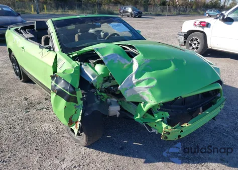 2013 Ford Mustang V6 Premium from USA, damaged, VIN 1ZVBP8EM8D5223374